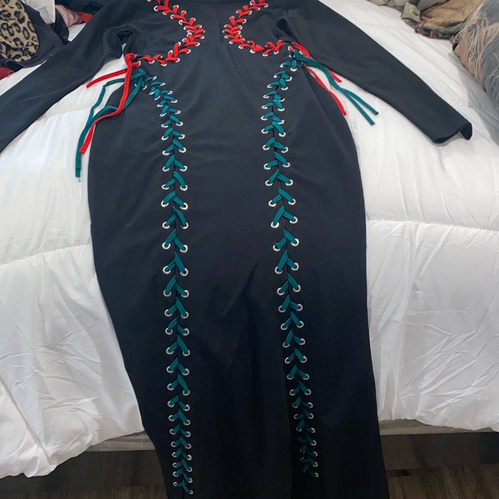 Mermaid tri color long fitted dress for any event